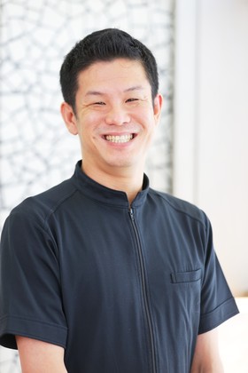 セラピスト